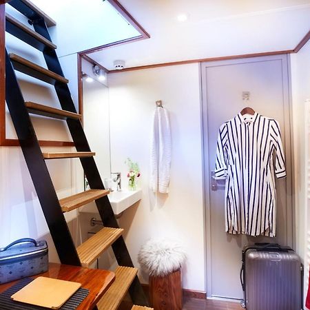 Segelschiff Loth Lorien Otel Hamburg Dış mekan fotoğraf